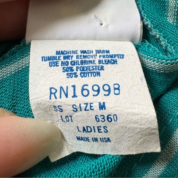 VTG 90s Converse Blue and Teal Short Sleeve Tee Rolled Hem Sz M Made in USA Y2K - Picture 6 of 9